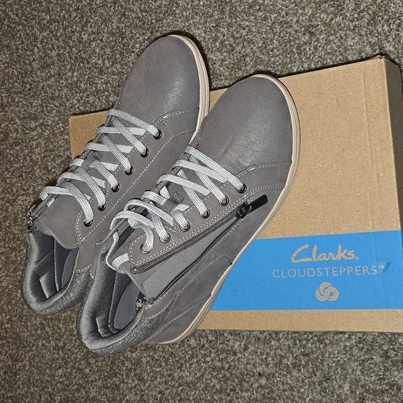 New Clarks Cloudsteppers Breeze Glide suze 8.5wm - Picture 2 of 7